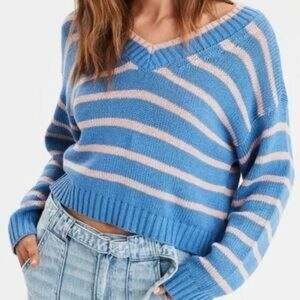 American Eagle Blue Pink Striped Cropped Knit Sweater Women’s V-Neck